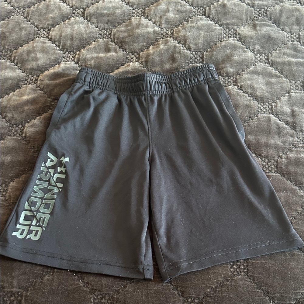 Under Armour Men's Charcoal Athletic Shorts
